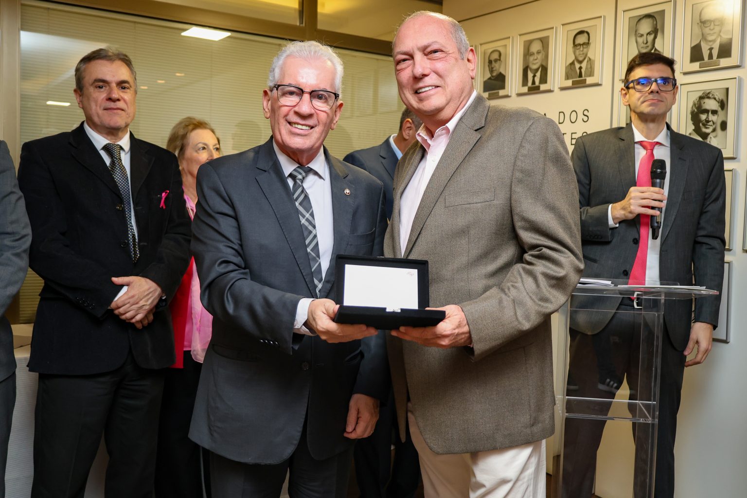 José Carlos Amorim de Vilhena Nunes - 1º lugar no Concurso Literário (Categoria Poesia)