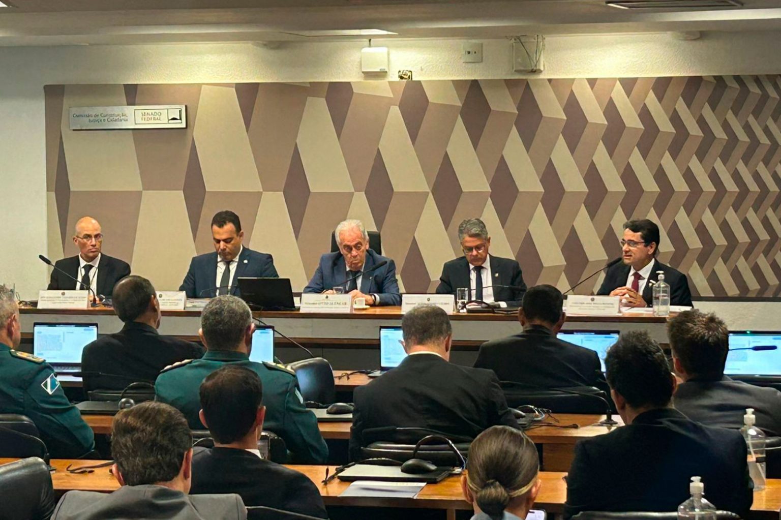 Audiência pública da CCJ do Senado