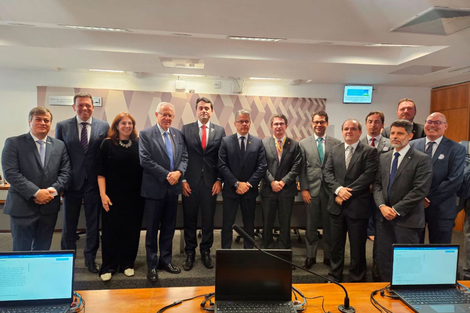 Audiência pública da CCJ do Senado