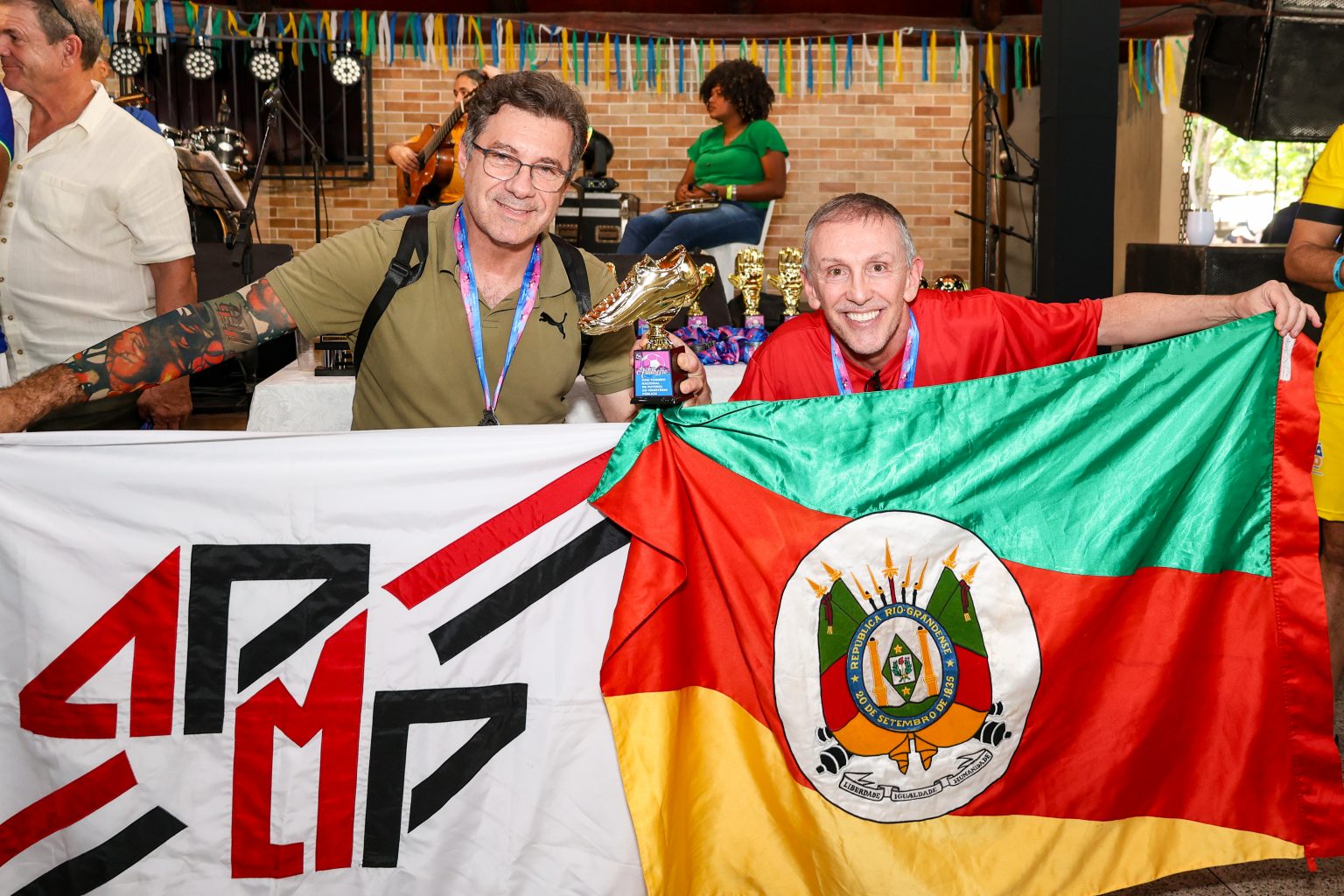 Fausto Junqueira (Diretor de Relações Públicas)
