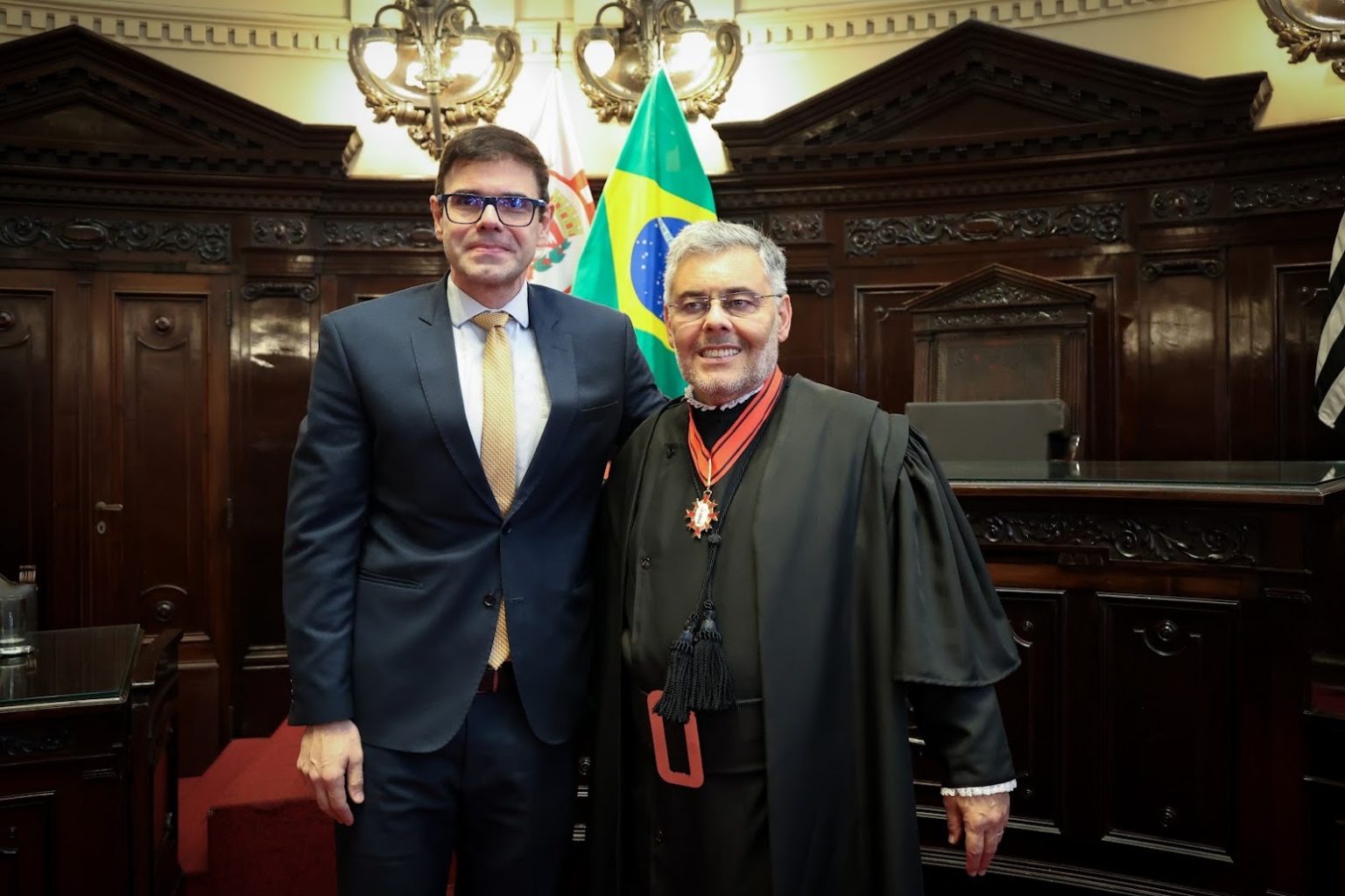 APMP acompanha posse solene do Desembargador Wallace Paiva Martins (1)